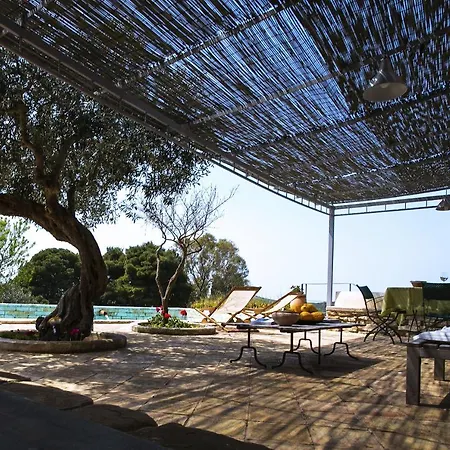 Erice Escape - Country Charm Ballata