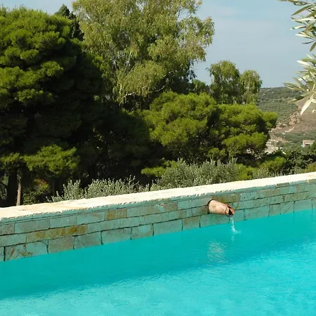 Erice Escape - Country Charm *